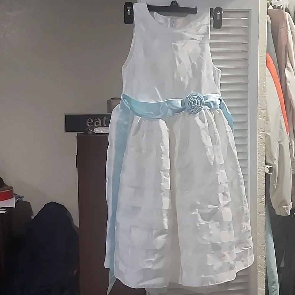 GIRLS DRESS - Picture 1 of 3